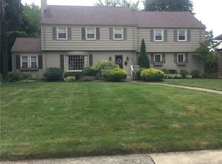 3264 Crescent Dr NE, Warren, OH
