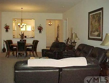 5th image of 7 Harbour Isle Dr E Penthouse 3