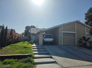 7009 Mountain Meadow Ln, Las Vegas, NV 89147