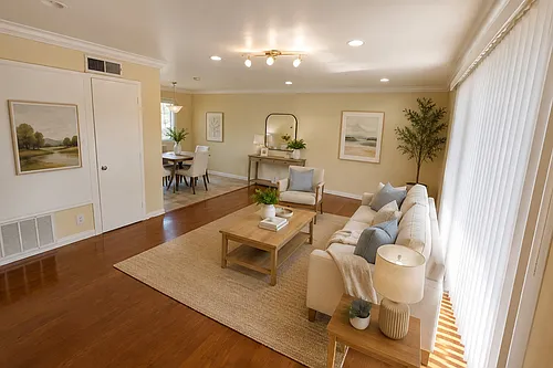 823 S Chapel Ave #15 Photo 1
