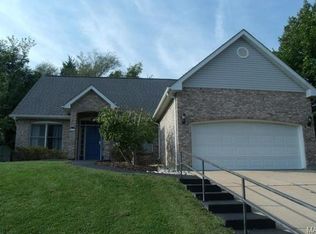 614 Windy Ridge Dr, Washington, MO 63090