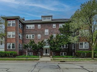 480 N Baldwin St APT 2, Madison, WI 53703