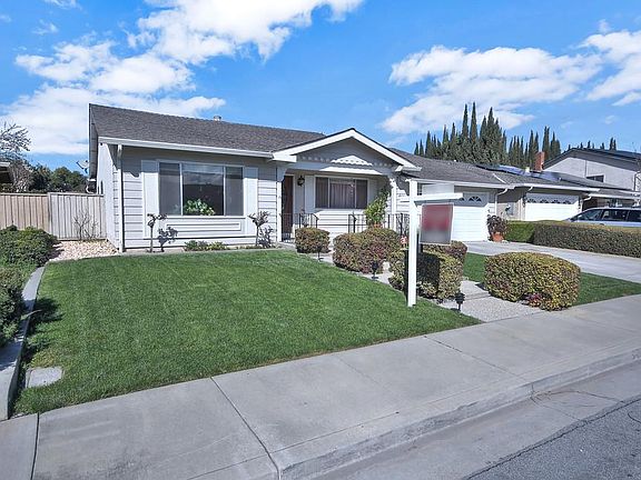 3rd image of 4625 Park Milford Pl