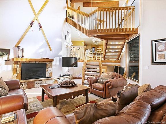 5th image of 1240 Pinnacle Dr #14