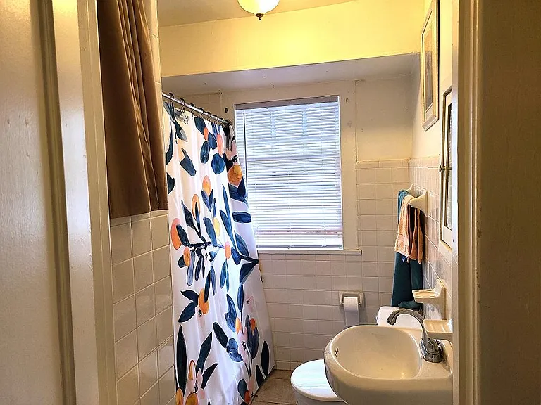 4237 Palmyra St #D — Photo 10