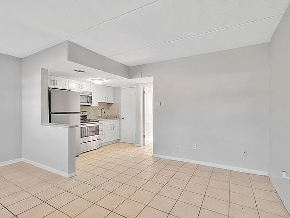 4th image of 3455 2nd Ave N