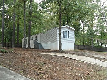 Lot 302-Exterior