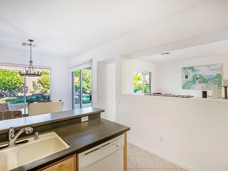 78916 Stansbury Ct — Photo 12