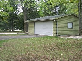 1st image of 2299 Edgewood Dr