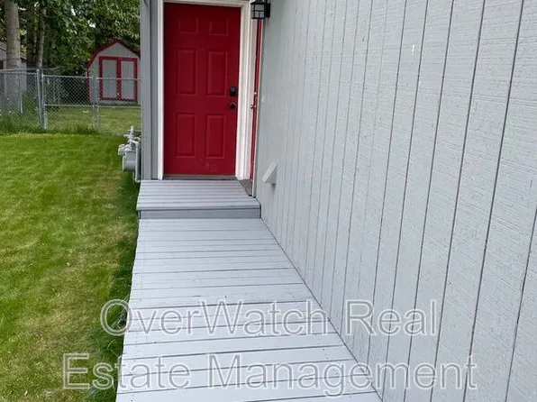 6131 Prosperity Dr, Anchorage, AK 99504