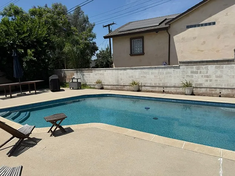 459 N Jenifer Ave — Photo 32