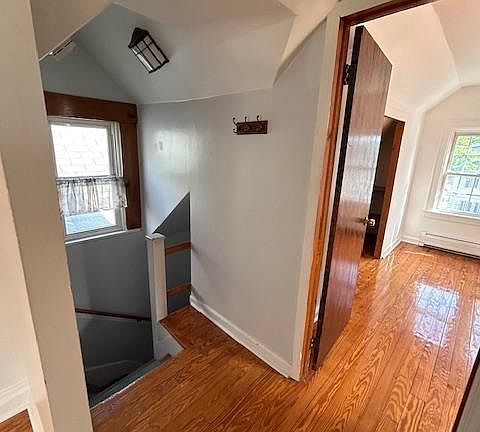 2nd image of 126 W 31st St