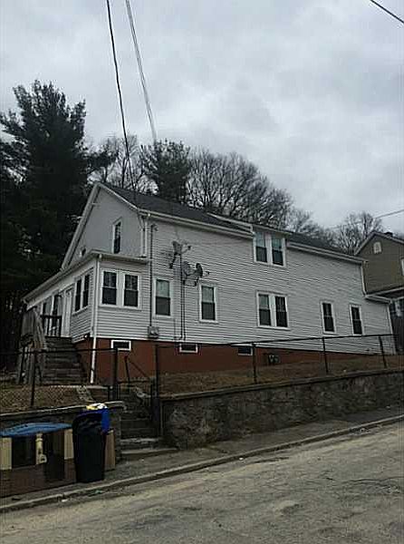 1st image of 13 S Larchmont Ave
