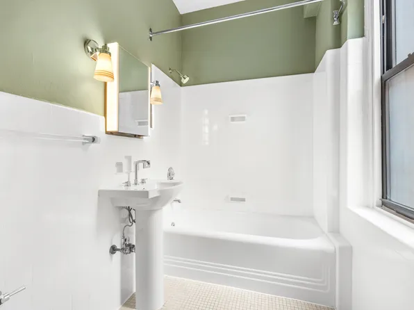 340 West 86th Street image 15 of 17