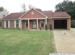 6100 Forestgate Rd, Horn Lake, MS 38637