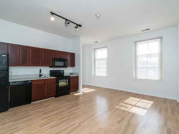 The Preston at Falls Center