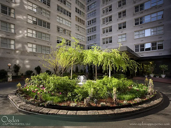 155 W 68th St APT 1026, New York, NY 10023