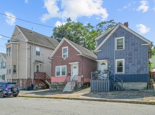 58-58 Railroad St #64, Lawrence, MA 01841