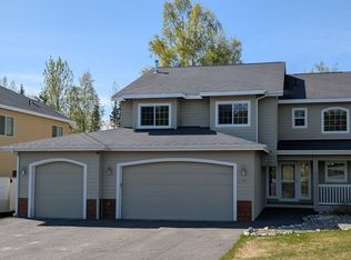 12934 Rosser Dr, Eagle River, AK 99577