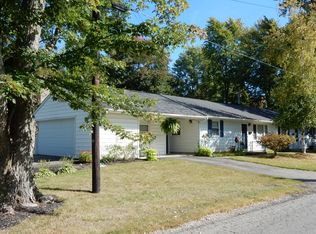 812 Maple Heights Dr, Galion, OH