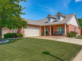 10445 Stoneside Trl, Fort Worth, TX 76244