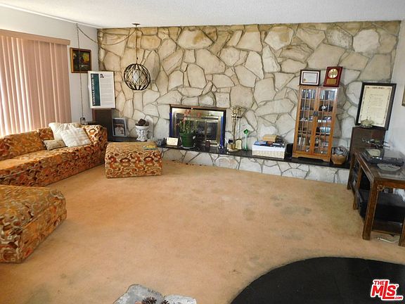 2nd image of 10724 Crenshaw Blvd