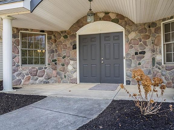 3rd image of 244 W Sturbridge Dr