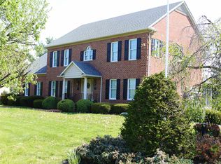 391 Yorkshire Ave, Waynesboro, VA 22980