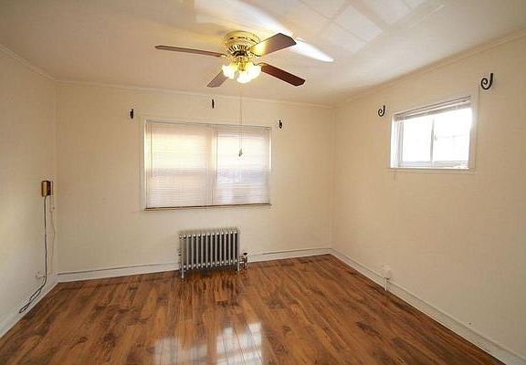 4th image of 41-52 39th Pl #2