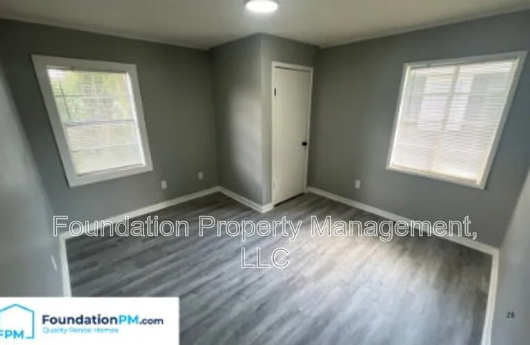 765 Marywood St — Photo 11