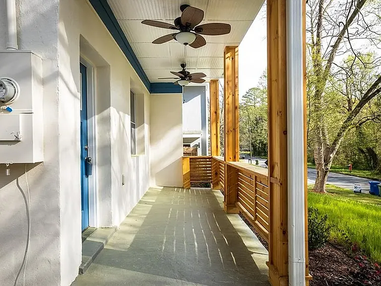 1267 Graymont Dr SW — Photo 35