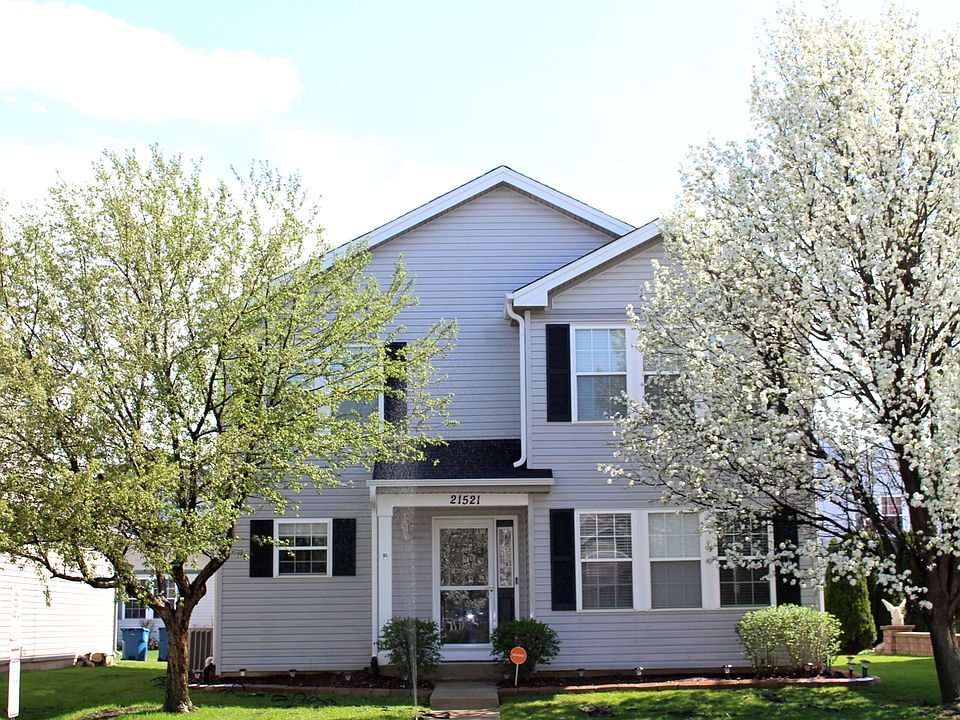 1st image of 21521 Gray Wing Dr