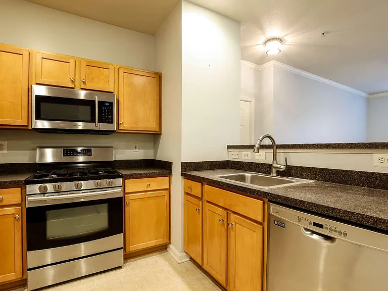 5123 Travis Edward Way #A — Photo 6
