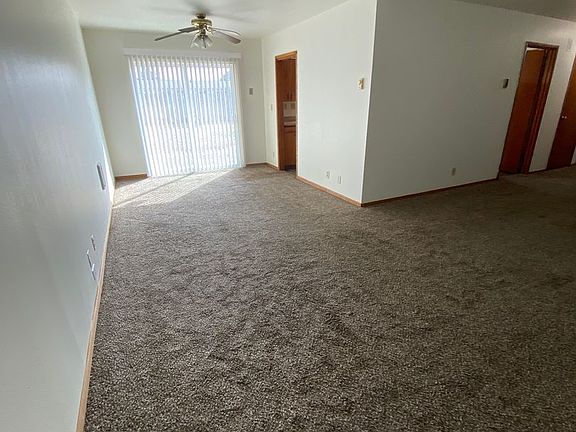 3rd image of 8919 Travis Dr