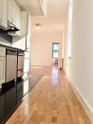 Rented by Ridgewood Realty Group | media 5