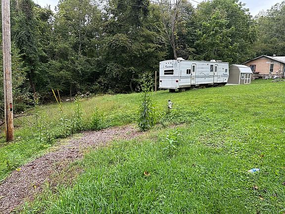 2nd image of 447 Forrester Hollow Ln