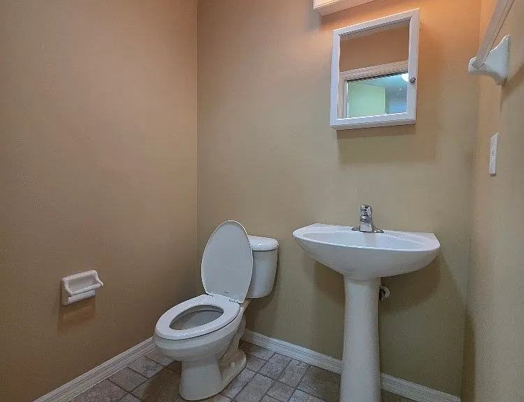 348 Rancho Ave — Photo 11