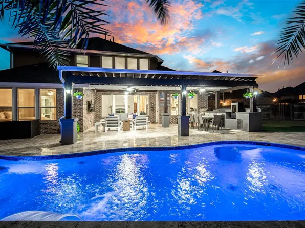 4902 Cancun Hills Ct, Fulshear, TX 77441