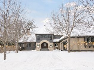 425 Carpenters Point, Wayzata, MN 55391