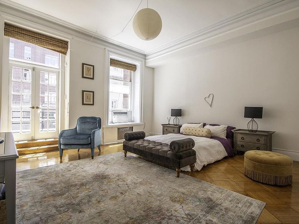 1st image of 21 E 62nd St APT 2A