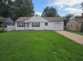 10909 E 57th Ter, Raytown, MO 64133