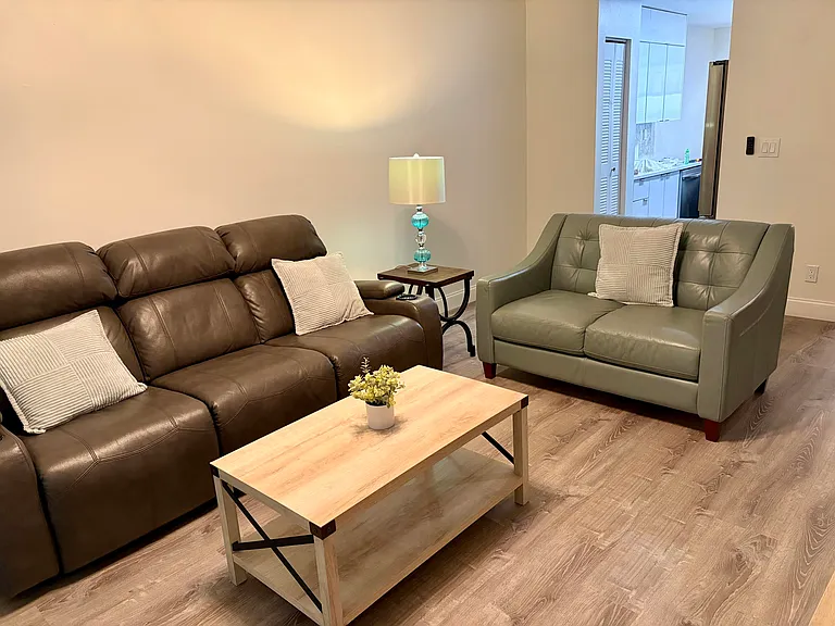 1357 NW 94th Way #1357 — Photo 4
