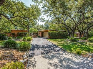 8730 Oak Ledge Dr, San Antonio, TX 78217