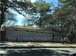 489 North Ave, Forest Park, GA 30297