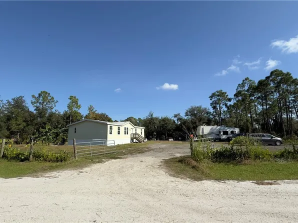 28119 Crescent Lake Dr, Punta Gorda, FL 33955