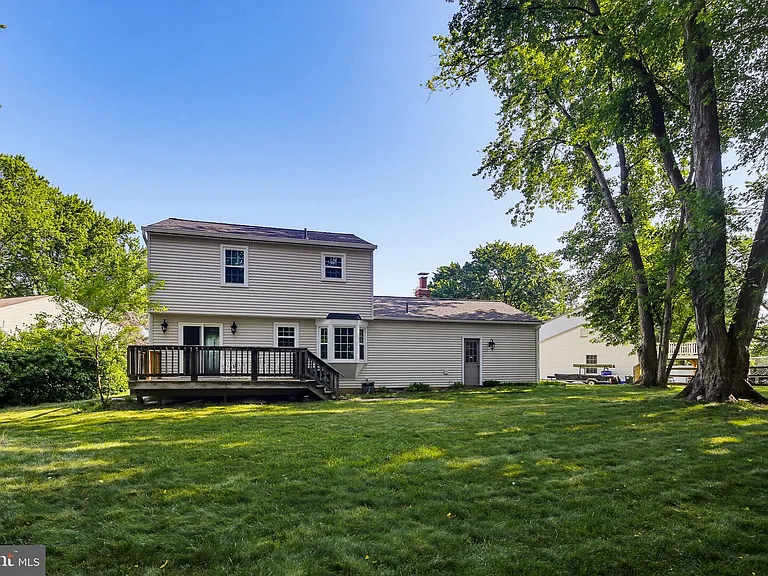 18904 Blue Heron Ln — Photo 48
