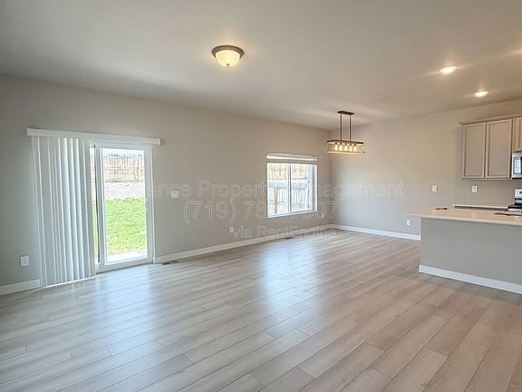 3rd image of 11120 Anhinga Ct