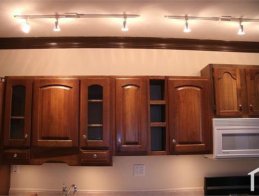 2nd image of 803 11th St #2N