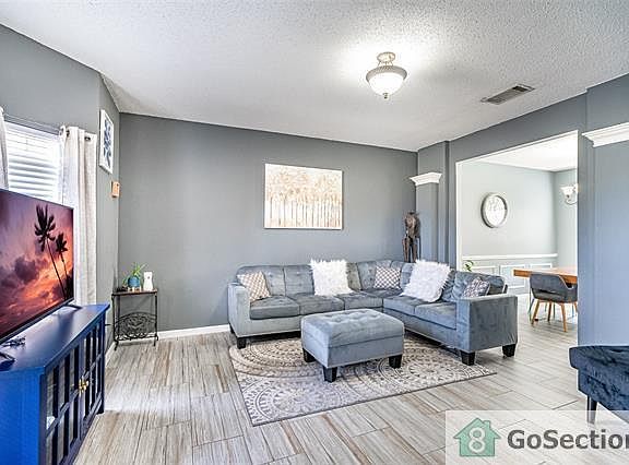 4th image of 2628 Cantura Dr