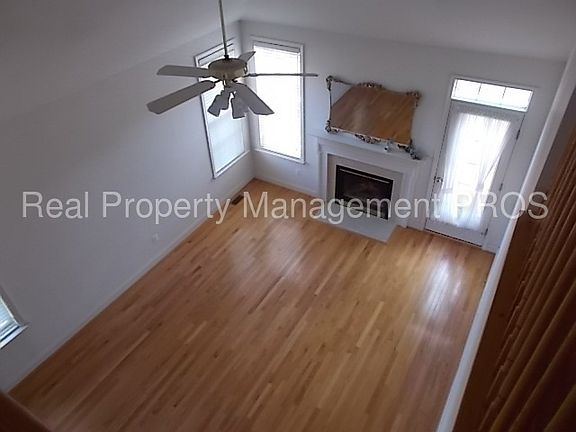5th image of 13931 Chelmsford Dr
